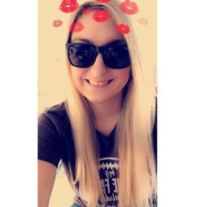 Meet your Posher, Jenna